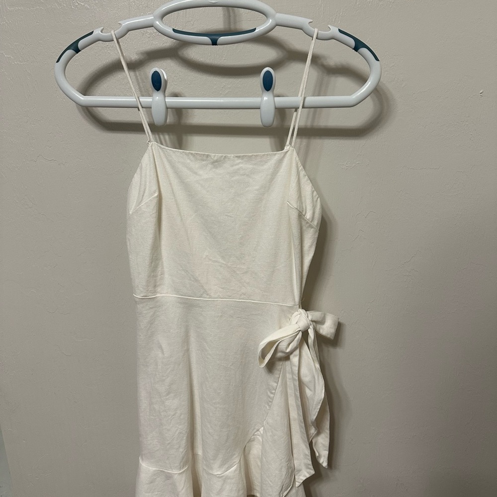 Express Cream Sleeveless Dress